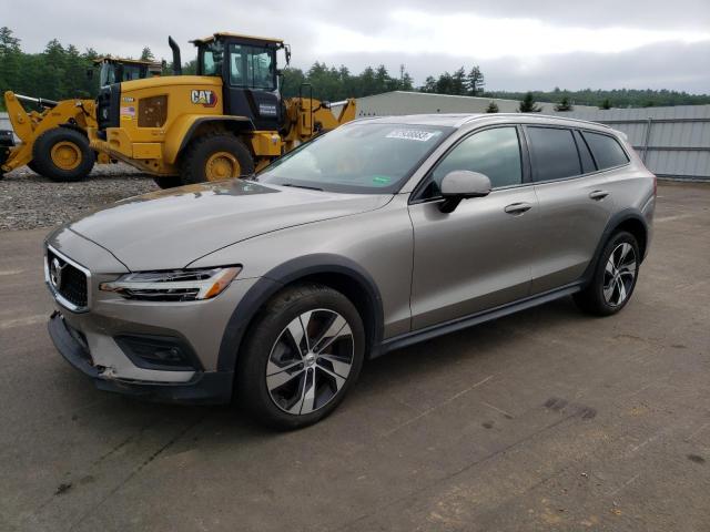 2021 Volvo V60 Cross Country T5