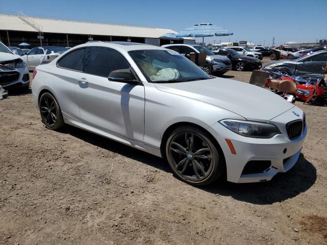 VIN WBA1J7C56FV253432 2015 BMW 2 Series, M235I no.4