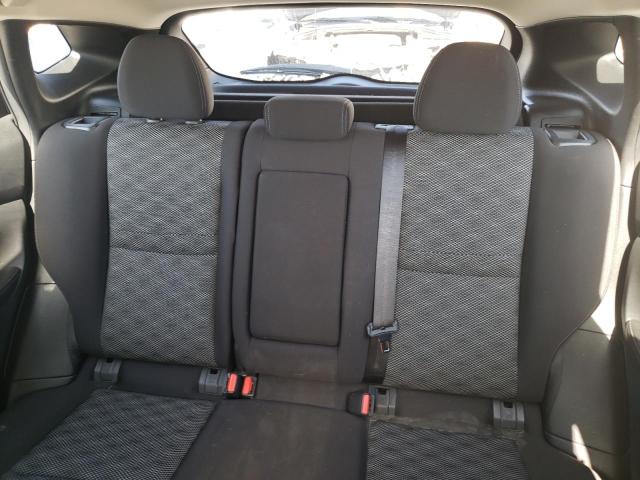JN1BJ1CP1JW195435 Nissan Rogue Sport S