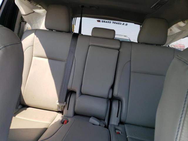 5TDKZRFH4KS307106 Toyota Highlander Se