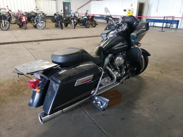 2011 HARLEY-DAVIDSON FLTRU 1HD1KGM12BB602026