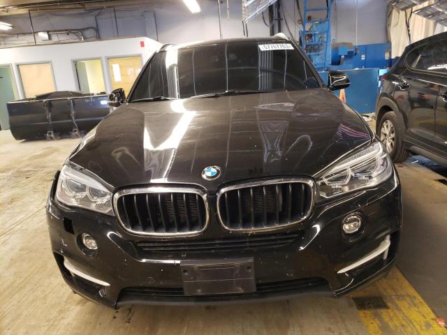 5UXKR0C50J0X92138 2018 BMW X5, photo no. 5