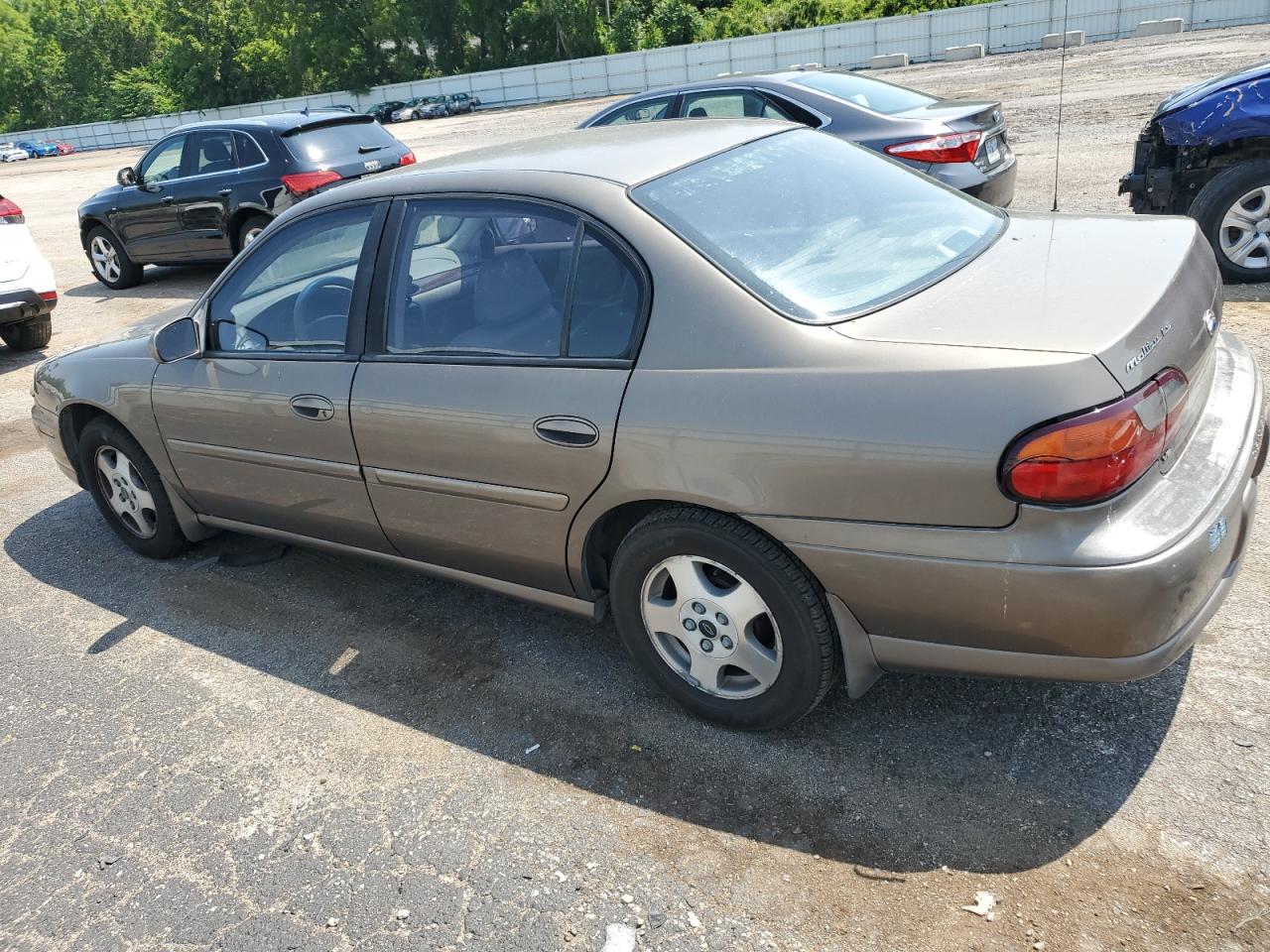 1g1ne52j02m624184 1G1NE52J02M624184 2002 Chevrolet Malibu Ls