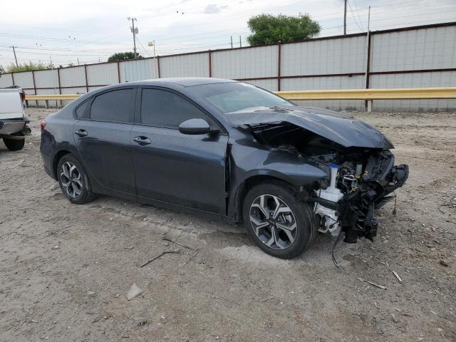 3KPF24AD5ME389924 KIA FORTE FE