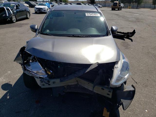 3N1CN7AP4HL823888 Nissan VERSA S