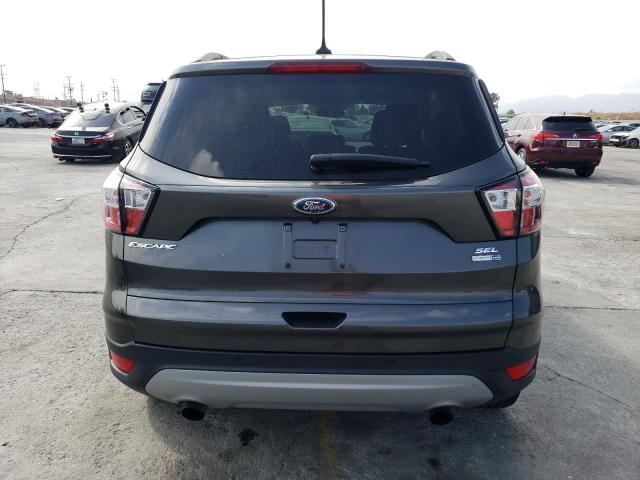 1FMCU9HD9JUA98206 Ford ESCAPE SEL