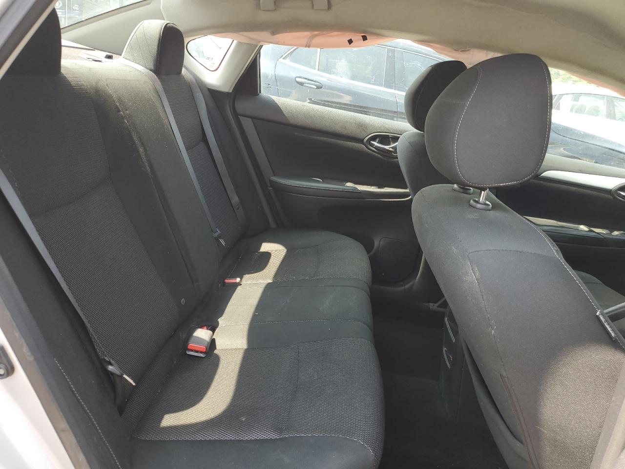3N1AB7AP8KY367016 NISSAN SENTRA 2019