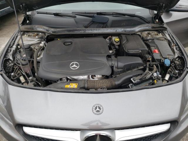 WDDSJ4EB3KN738197 Mercedes-Benz CLA 250