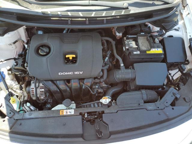 3KPFK4A78HE044032 KIA FORTE LX