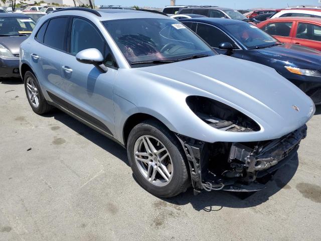 VIN WP1AA2A57KLB03262 2019 Porsche Macan no.4