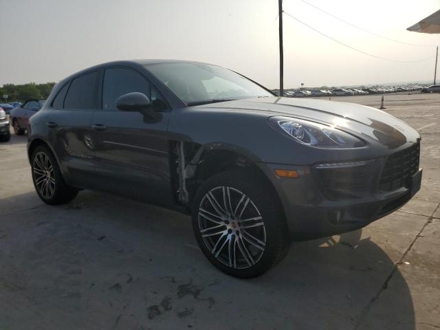 VIN WP1AA2A57JLB15300 2018 Porsche Macan no.4