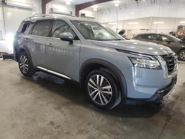 5N1DR3DJ5NC235975 Nissan Pathfinder Platinum