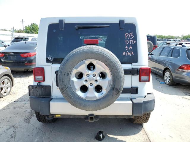 1C4BJWEG3EL279030 Jeep Wrangler Unlimited Sahara