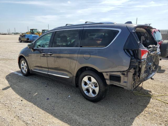 2C4RC1EG1HR543031 2017 CHRYSLER PACIFICA, photo no. 2