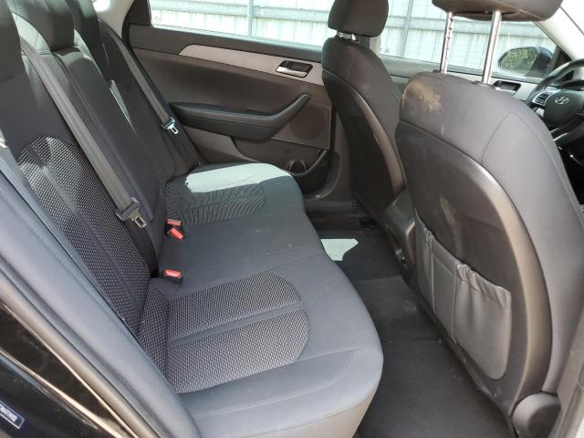 5NPE24AF7KH774102 Hyundai SONATA SE