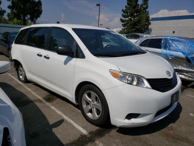 5TDZK3DC1GS693479 Toyota SIENNA