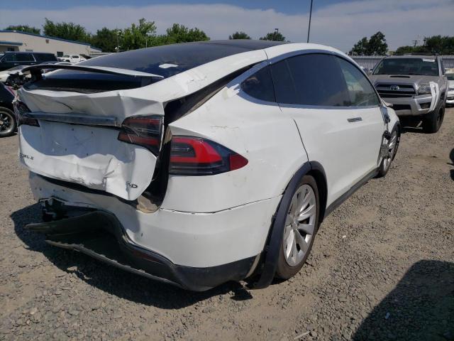 5YJXCBE20HF045657 Tesla MODEL X