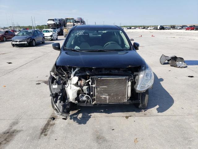 3N1CN7AP6HL832611 Nissan VERSA S