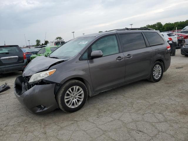 2012 Toyota Sienna XLE