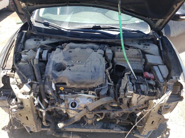 1N4AA6AP4HC381075 Nissan Maxima 3.5s
