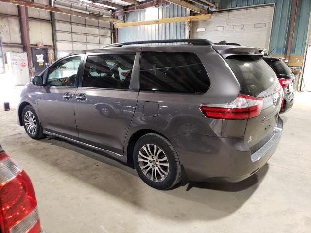 5TDYZ3DC4JS954909 2018 TOYOTA SIENNA, photo no. 2