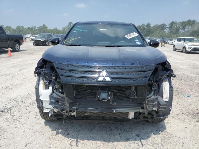JA4J3UA88NZ076957 Mitsubishi Outlander Se