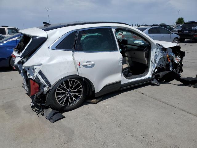 1FMCU0LZ9NUB04638 Ford Escape Titanium