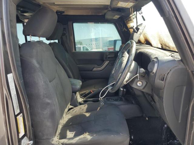 1C4BJWKG2GL174812 Jeep Wrangler Unlimited Sport