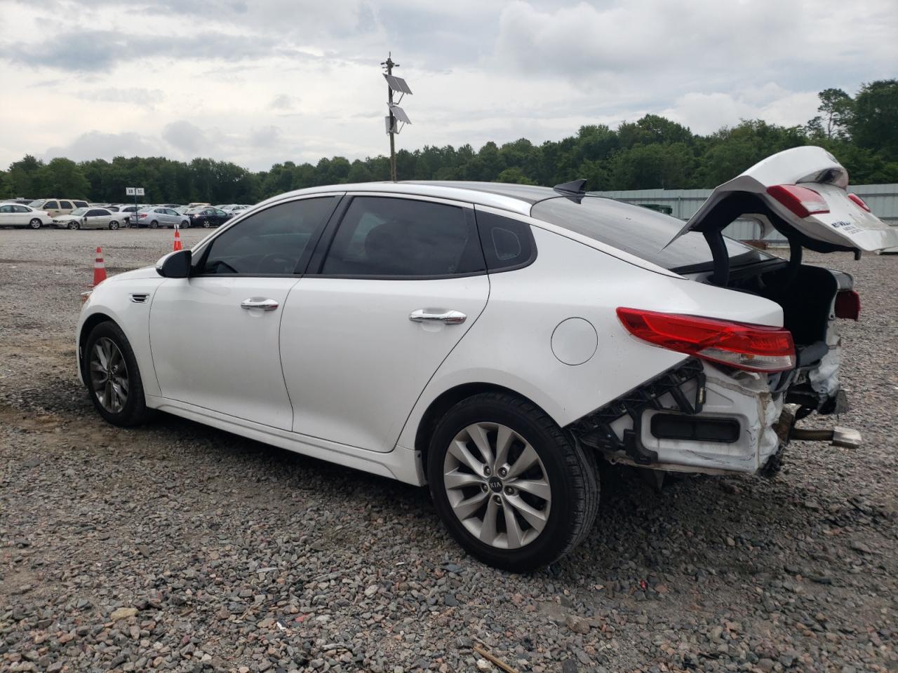 5XXGU4L37HG126866 2017 Kia Optima Ex