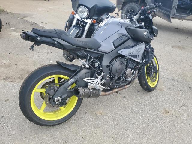 2017 YAMAHA FZ10 - JYARN48E3HA000575