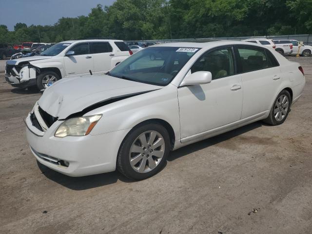 2005 Toyota Avalon XL