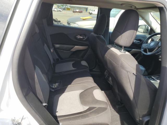 1C4PJLCB4JD511408 Jeep Cherokee Latitude