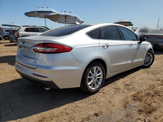 3FA6P0HD8KR108579 Ford FUSION SE