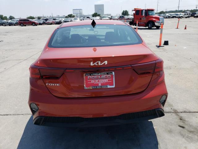 3KPF24AD6PE627963 KIA FORTE LX