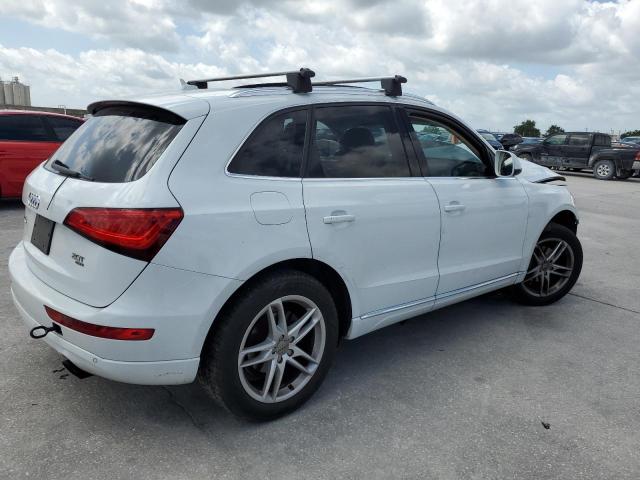 VIN WA1LFAFP0EA039754 2014 Audi Q5, Premium Plus no.3