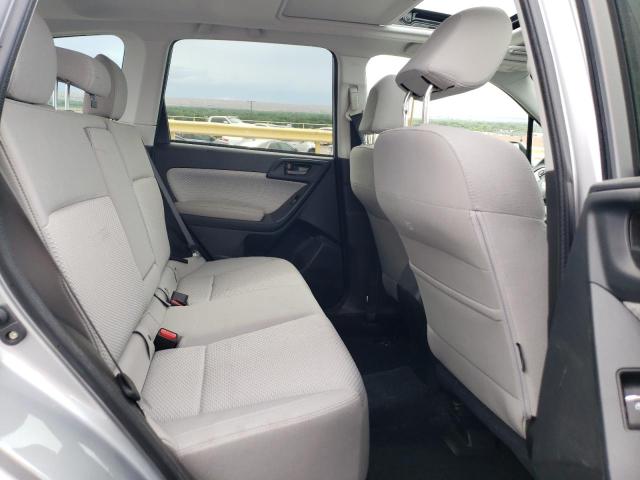 JF2SJAGC2JH578374 Subaru Forester 2.5i Premium