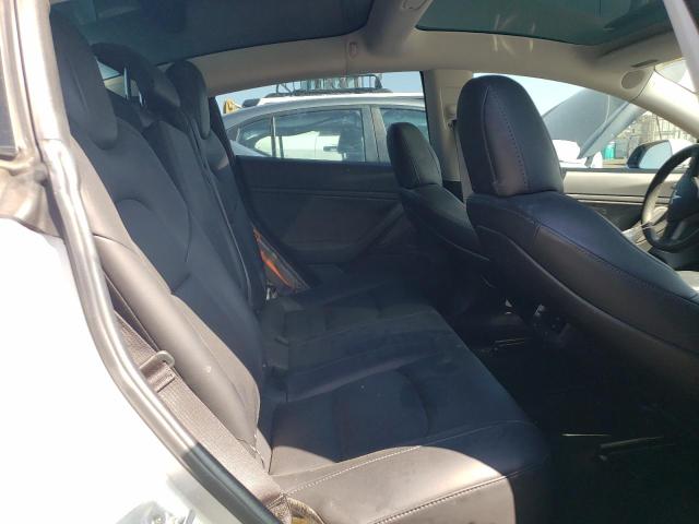 5YJ3E1EB5JF069333 Tesla MODEL 3