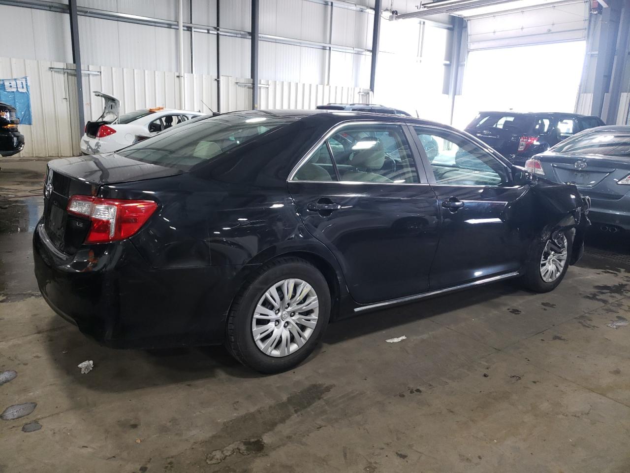 4T4BF1FK6ER396135 2014 Toyota Camry L 4T4BF1FK6ER396135 2014 Toyota Camry L
