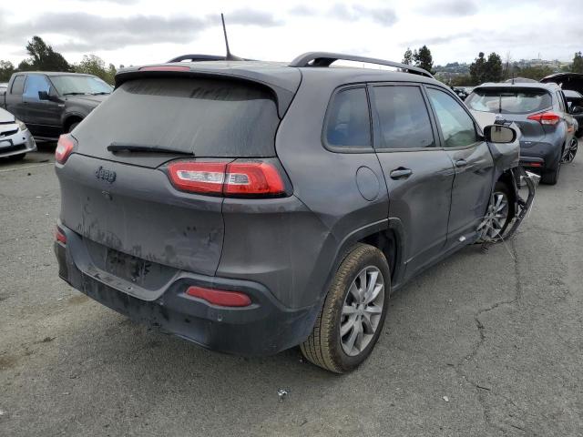 1C4PJLCB4JD587792 Jeep Cherokee Latitude