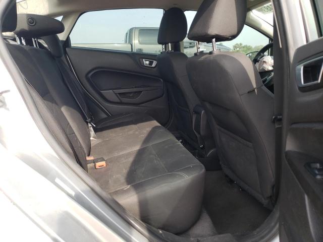 3FADP4BJ6FM145694 Ford FIESTA SE