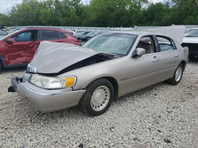 2000 Lincoln Town Car Executive