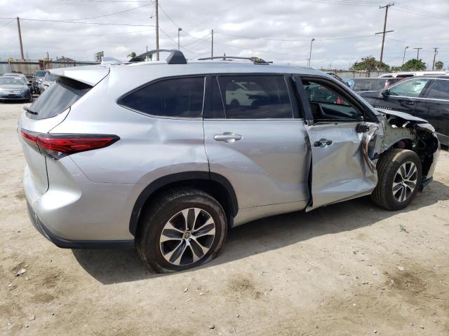 VIN 5TDKDRAH8PS009221 2023 Toyota Highlander, L no.3