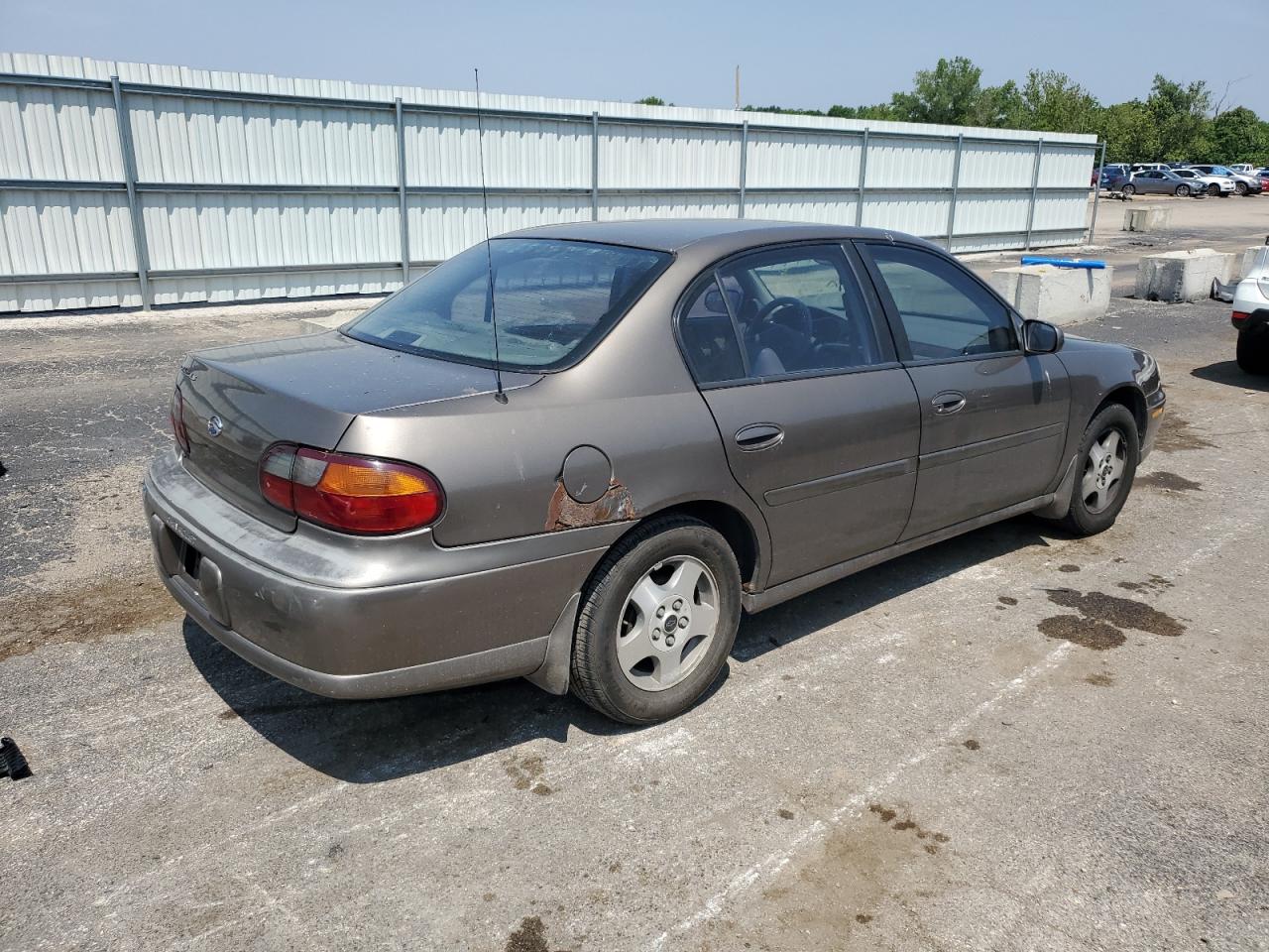 1g1ne52j02m624184 1G1NE52J02M624184 2002 Chevrolet Malibu Ls