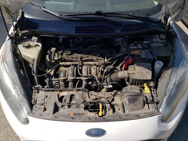 3FADP4TJ4FM217393 Ford FIESTA S