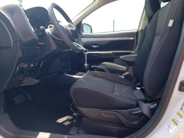 JA4AD2A39JZ005931 Mitsubishi Outlander Es