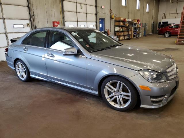 WDDGF8AB6DR257604 2013 MERCEDES-BENZ C-CLASS, photo no. 4