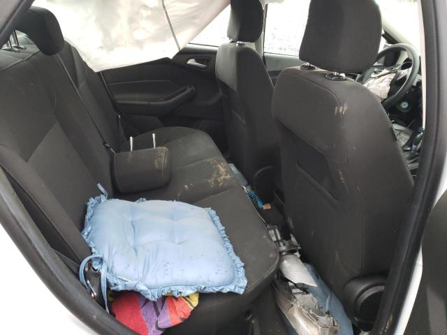 1FADP3F21GL319865 Ford FOCUS SE