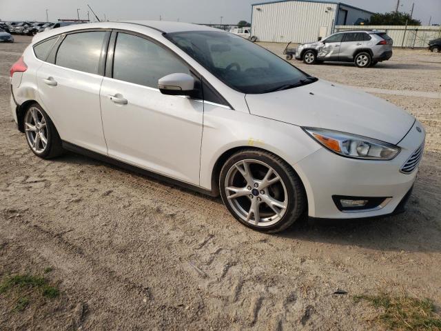 1FADP3N28FL328255 Ford Focus Titanium