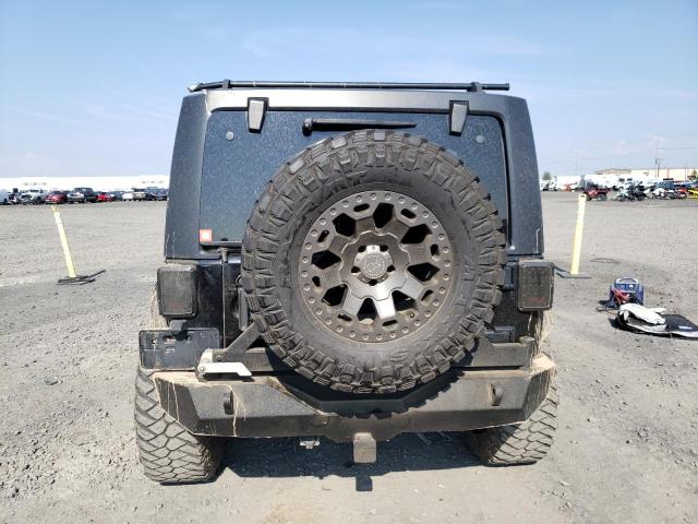 1C4BJWDG0EL231826 Jeep Wrangler Unlimited Sport