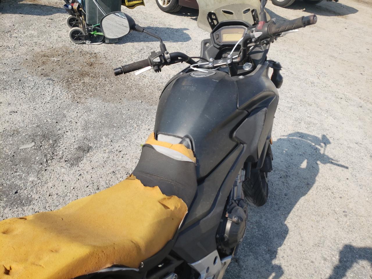 MLHPC4610G5300077 HONDA CB CYCLE 2016